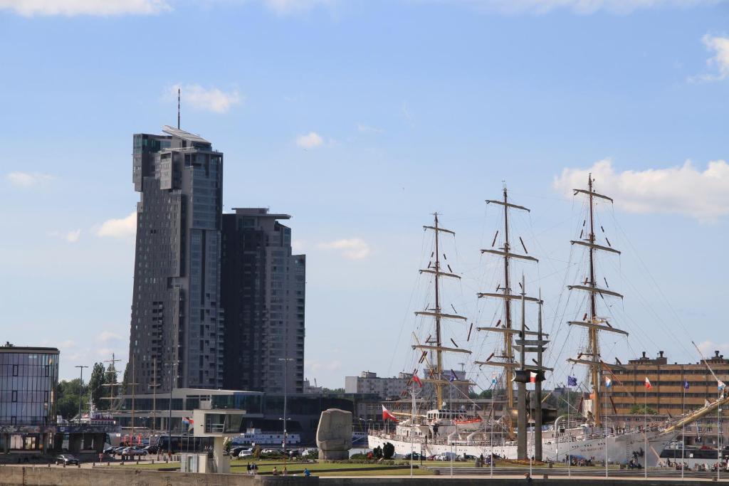 דירות גדינייה Sea Towers מראה חיצוני תמונה
